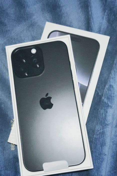 iPhone 16 PRO MAX