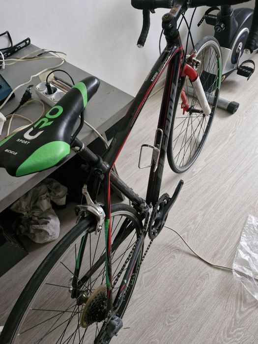 Велосипед спортивный шоссейный