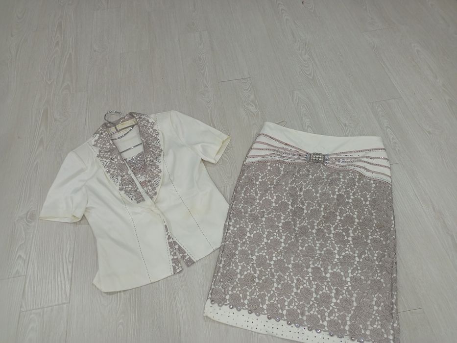 Келиштириб срочна бериб юбораман! Кастюм юбка тройка размер тур.40