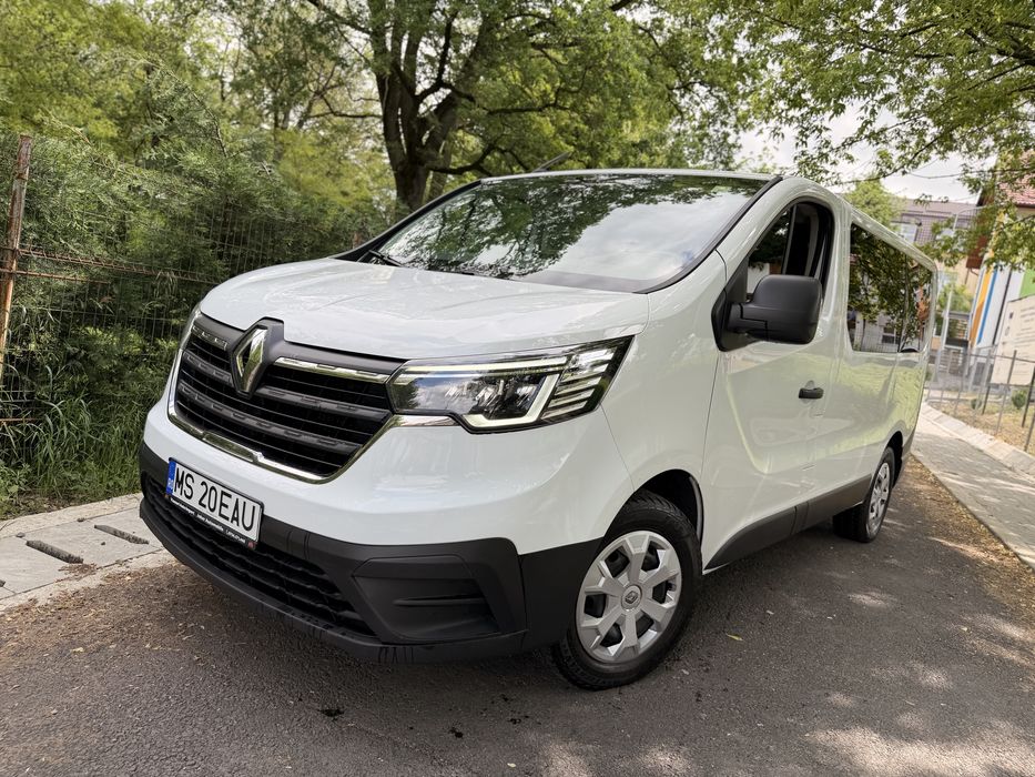 430Euro/Luna Renault Trafic 8+1 FaceLift 2022 150mii Km 2.0DCi Euro6 TVA Deductibil si Garantie 3 Ani Stare perfecta din  toate punctele de vedere