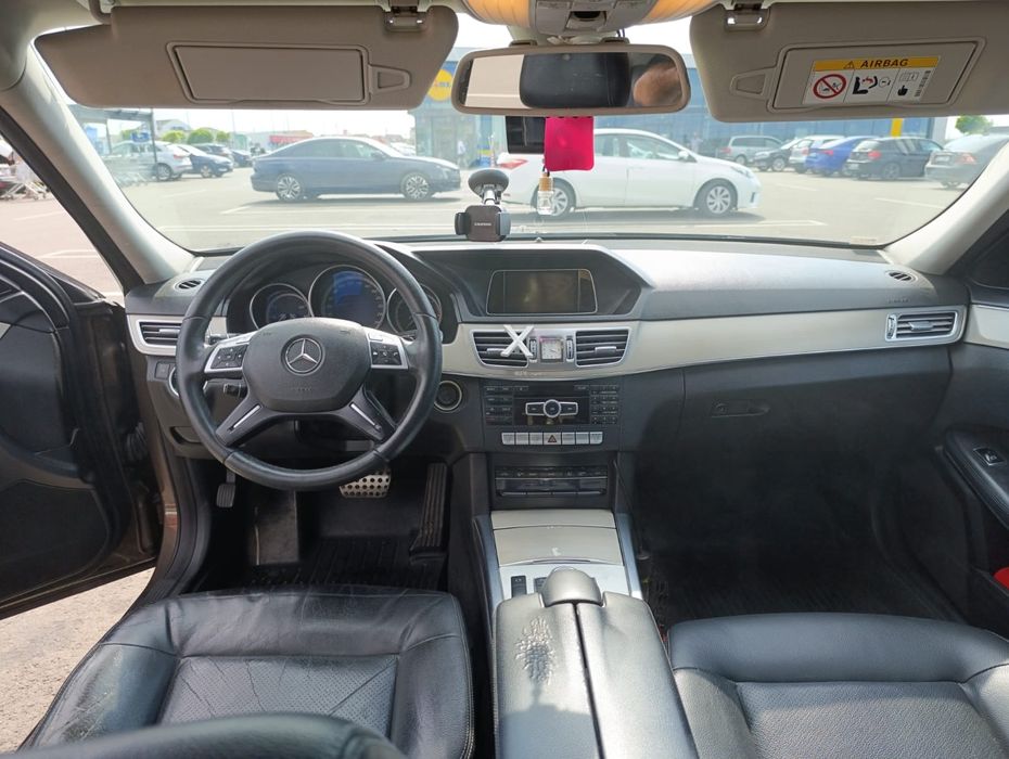 Mercedes E200 2014