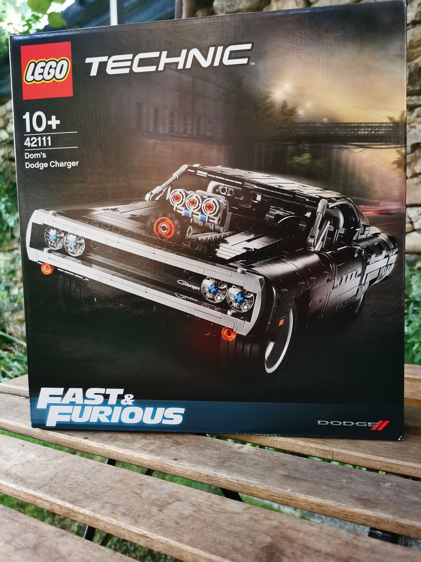 Lego Technic 42111 Dom's Dodge Charger Лего Додж Бързи и яростни гр ...