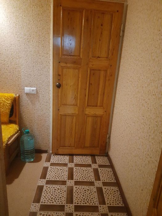 Продается  двухкомнатная квартира