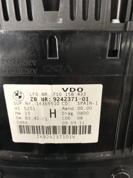 Ceas bord BMW X1 E84 2012 cod 924237101