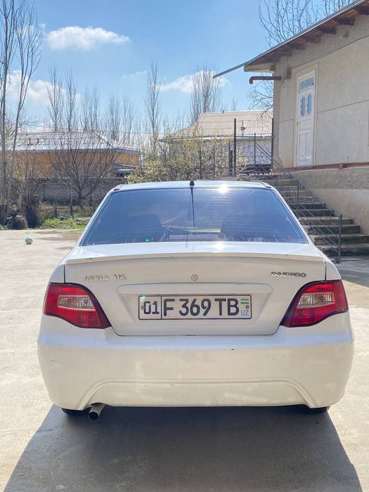 Nexia 2 Srochno sotiladi