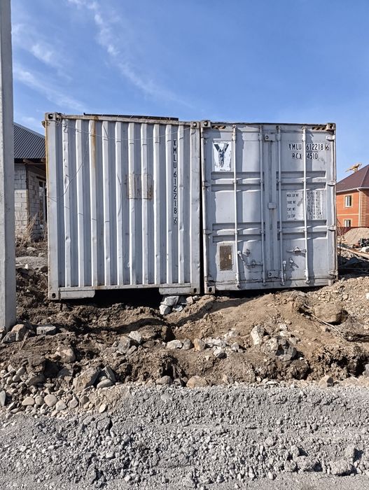 Продам киоск утепленный. Размер 5*6 м