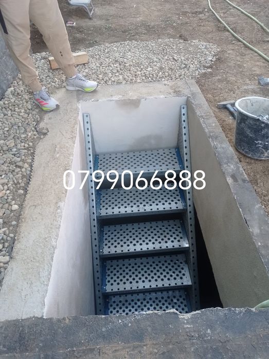 Scări zincate metalice