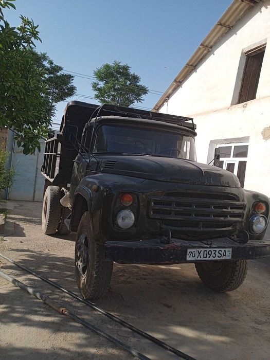 Zil-130 samasval sotiladi