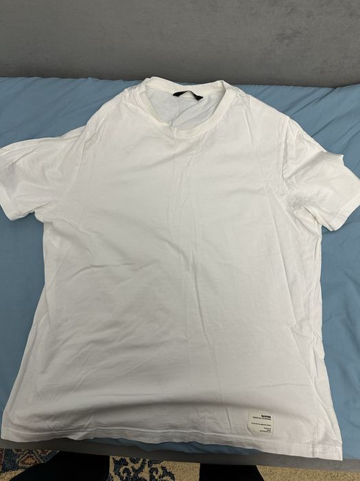 Продам футболки белые