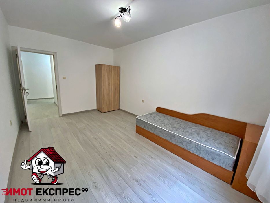 Дава се под наем Тристаен апартамент в Асеновград - 90 кв.м за 306 € - Снимка #13