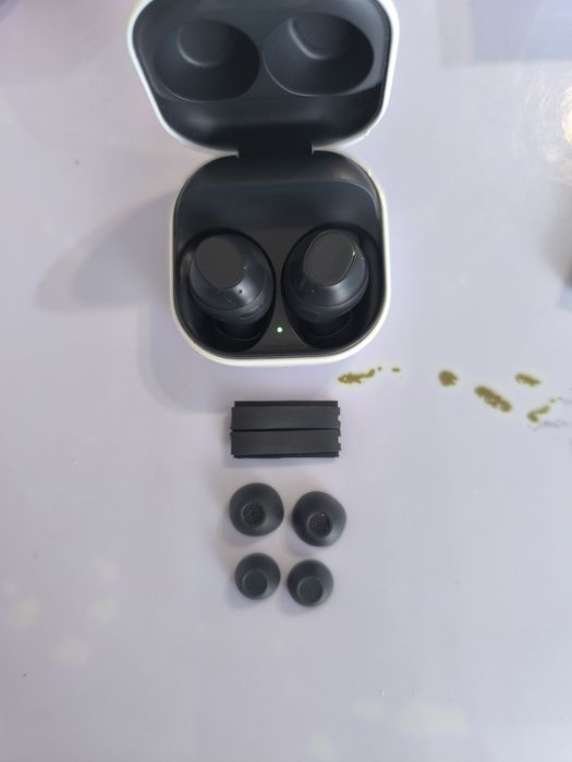 Наушники Samsung galaxy buds fe