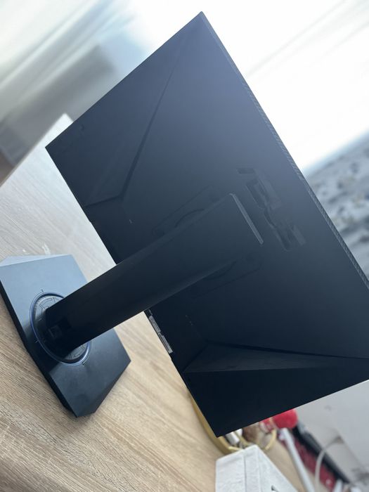 Monitor Gaming ASUS VG245H 24” Full HD 75Hz 1ms FreeSync