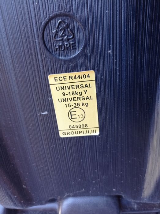 Oferta scaun auto copii Universal 9 - 36 kg  150  lei