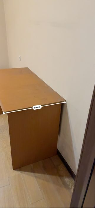 Отдам стол письменный