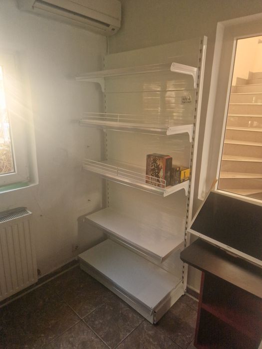 Rafturi magazin de la 300lei metru liniar