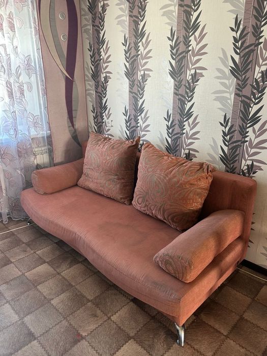Продам диван б/у