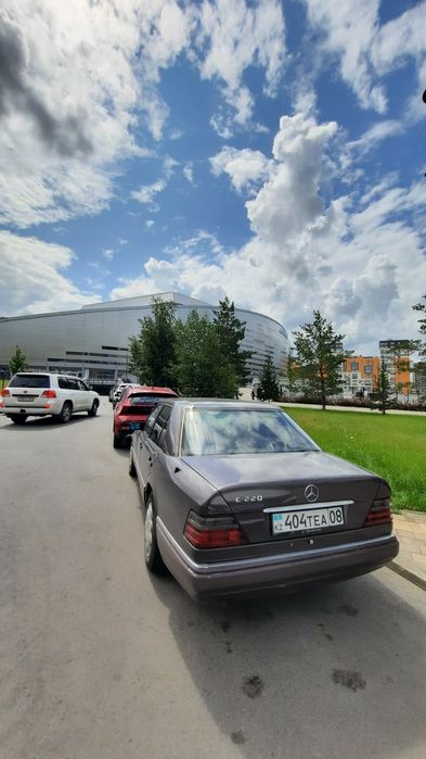 Мерседес ешка 124