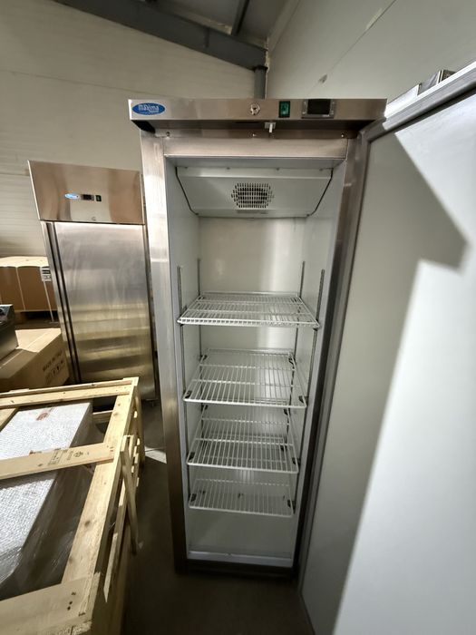 Frigider profesional inox 400 litri Maxima, garantie