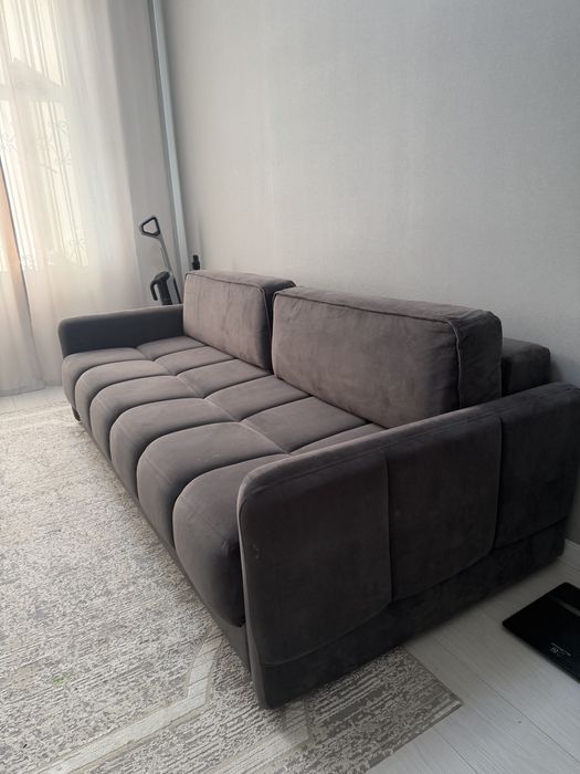 Диван детский или в зал