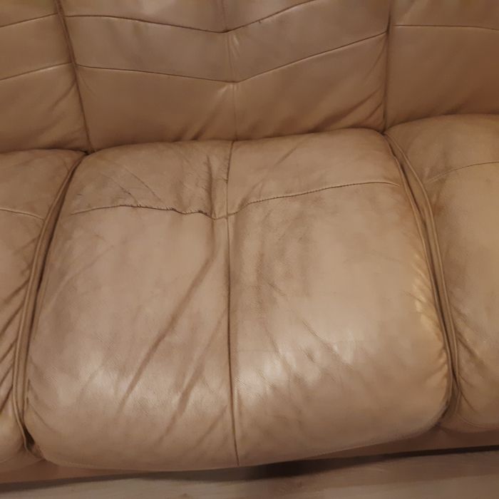 Canapea piele naturala crem