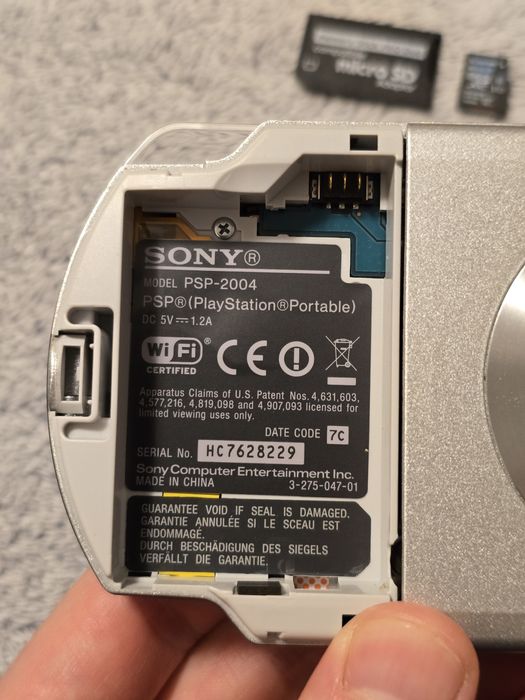Sony PSP-2004 Playstation Portabil - modat - card 64GB
