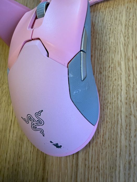 Razer Viper Ultimate Wireless Gaming Mouse with Charging Dock, roz