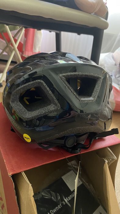 Шлем велосипед Specialized