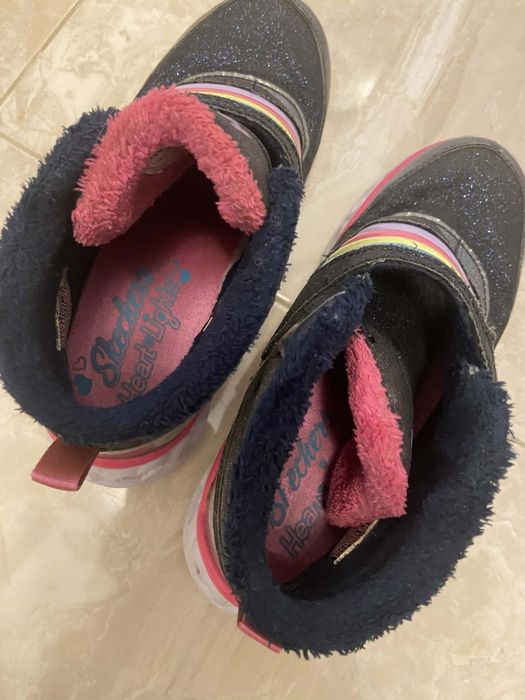 Зимни детски обувки skechers