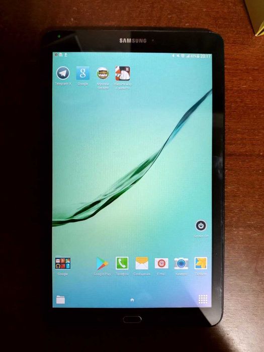 SAMSUNG Galaxy Tab E