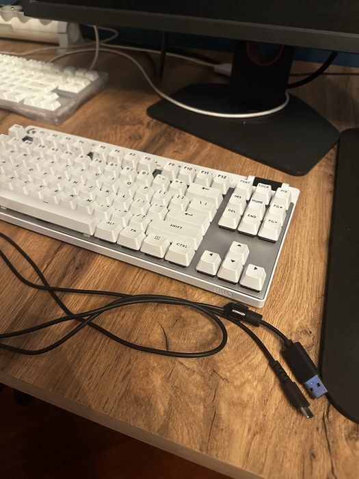 Клавиатура Logitech g pro x tkl rapid