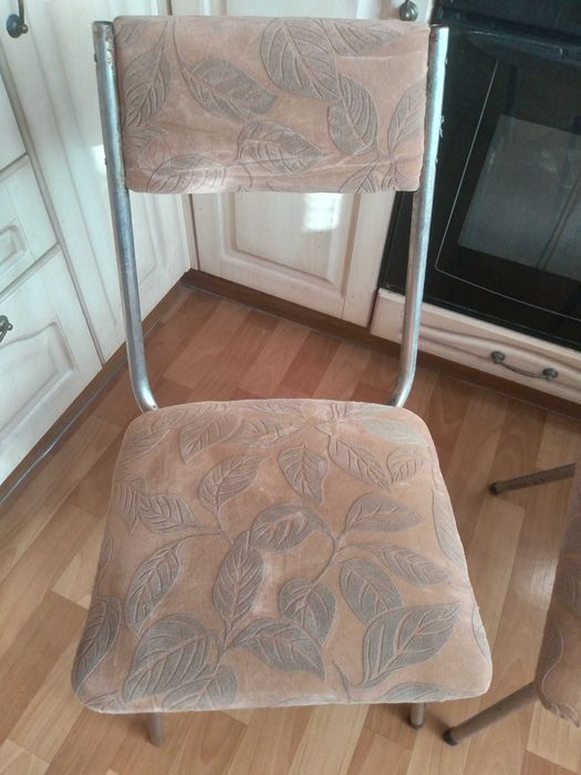 Стулья стулья стулья