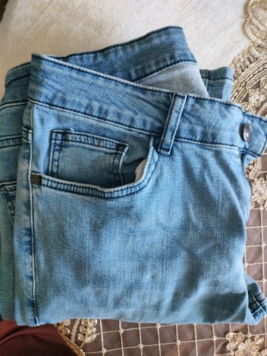 Продам мужскую одежду