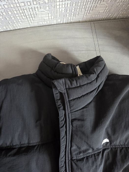 Продавам яке Ellesse