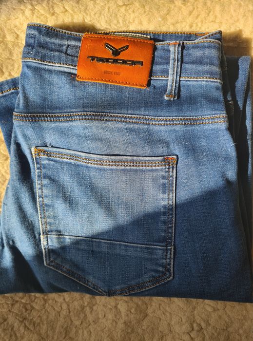 Мъжки дънки размер л