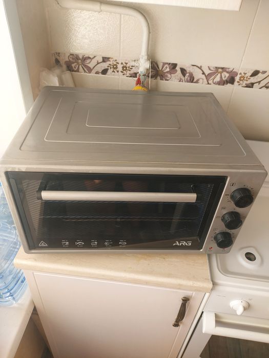 Электропечь продаётся