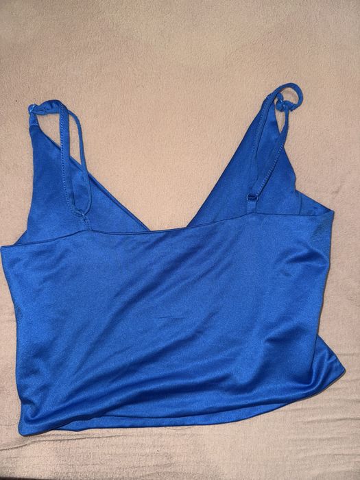 Късо синьо потниче с регулиращи презрамки