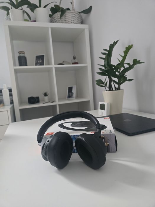 Căști JBL Tune bloetooth over-ear 720 BT