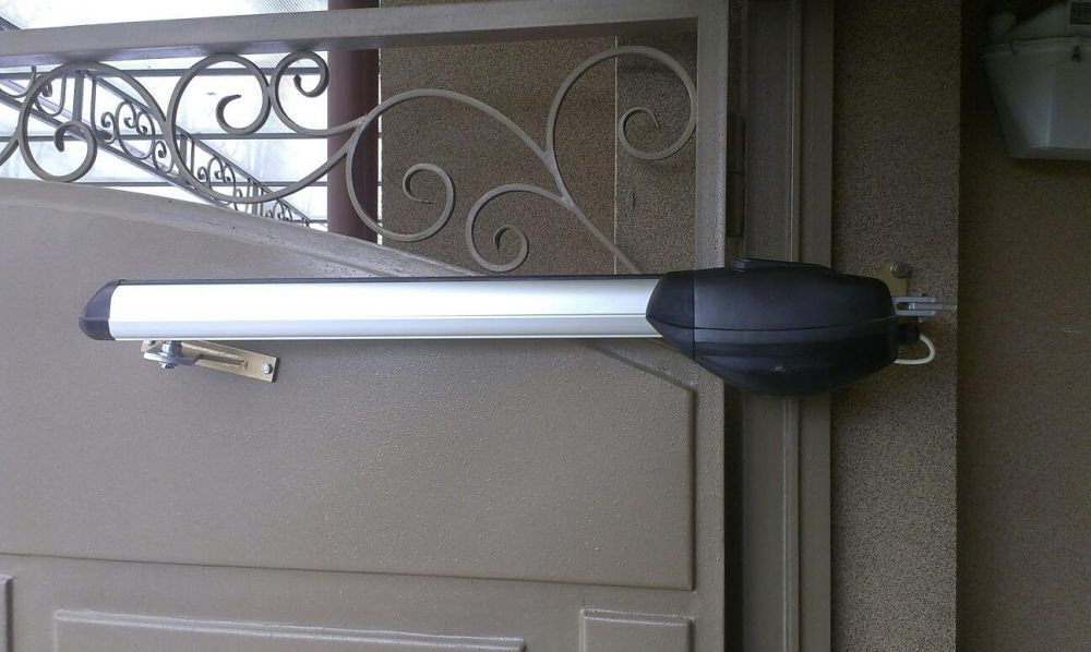 Автоматика на Распашные Секционные Ворота.