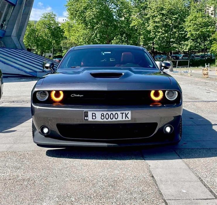 Dodge Challenger 5.7 Hemi