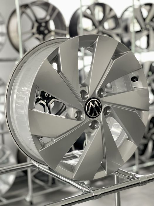 Jante 17 VW Golf Jetta Caddy Touran Tiguan T Roc Skoda Octavia Seat