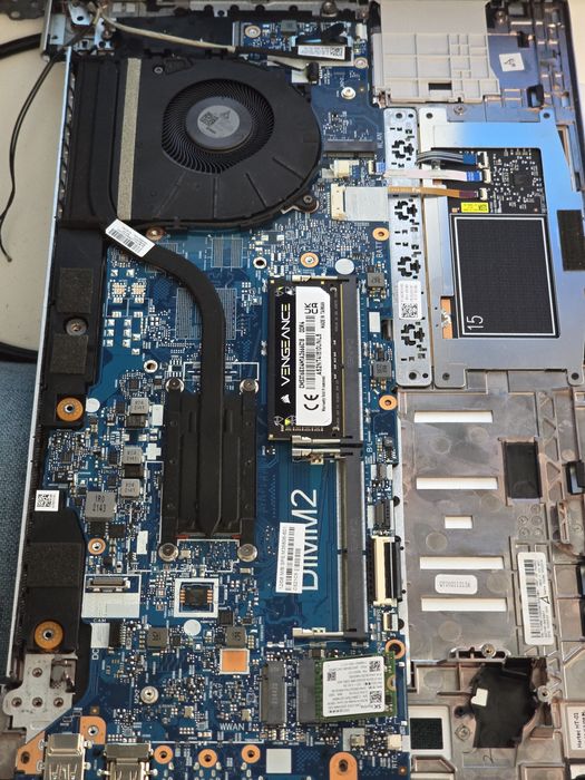 Dezmembrez Laptop HP EliteBook i5