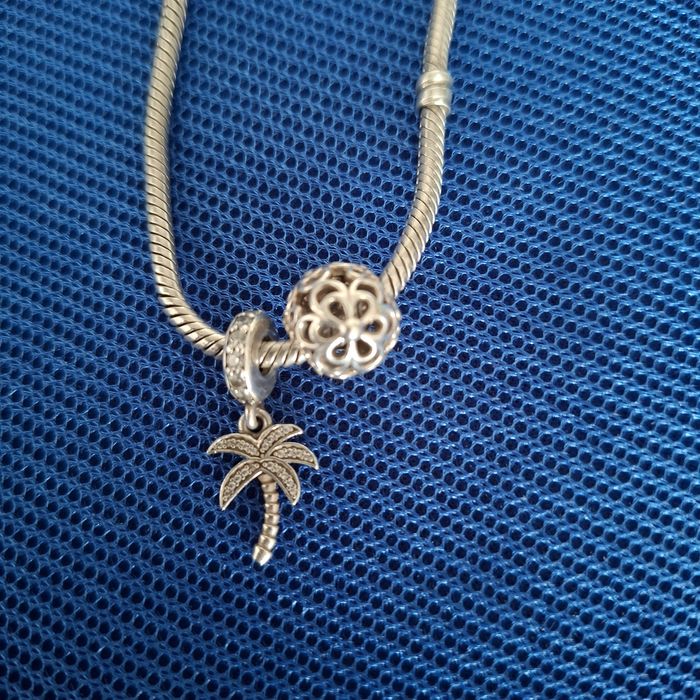 Продам браслет PANDORA!