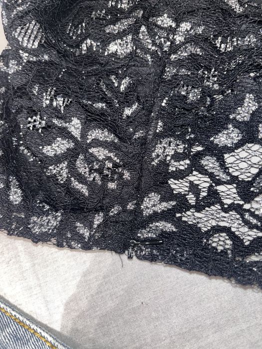 maieu negru cu detalii argintii si fermoar