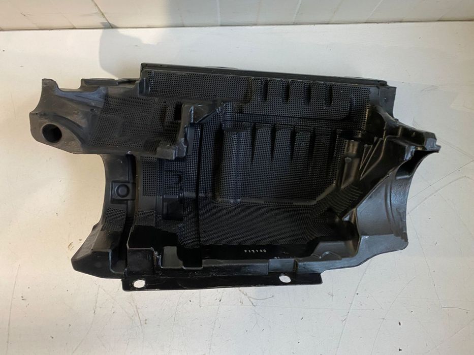 Burete izolatie VOLVO S90 V90 XC60 XC90 V60 31437422