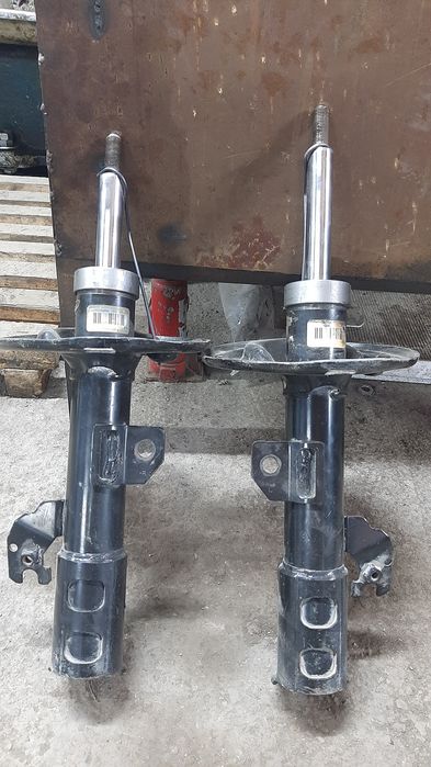 Ремонт, Прокачка стоек.