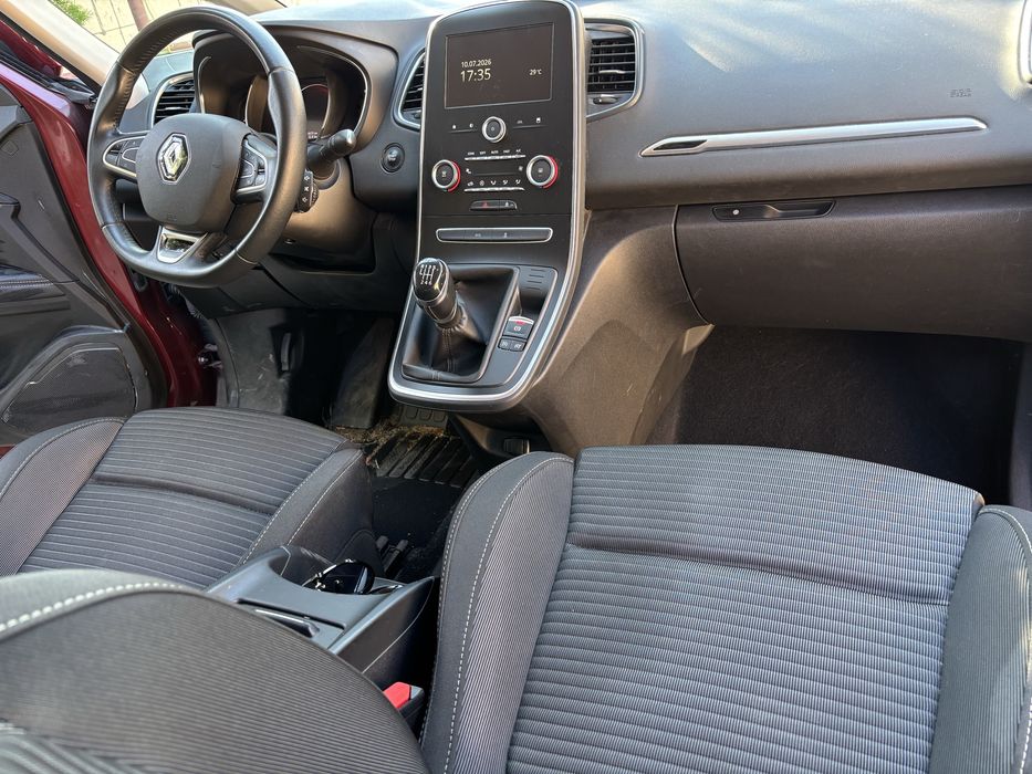 RENAULT Scenic 2018 — imagine 5