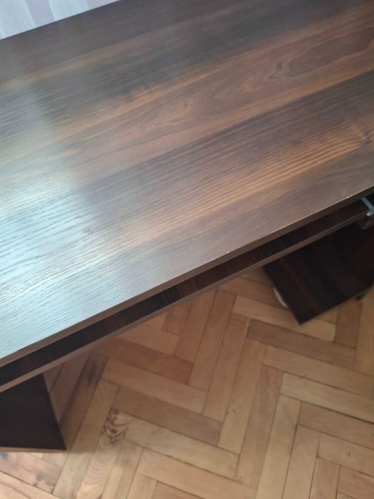 Продавам компютърна маса/бюро с размери 50/100/75 см. -ш/д/в.