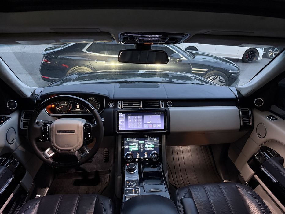Range Rover Autobiography 5.0L