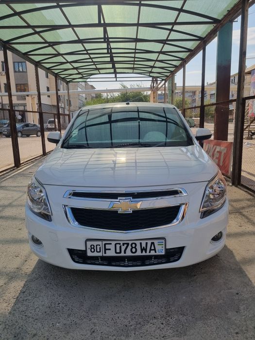 Кобалт автомашинаси сотилади