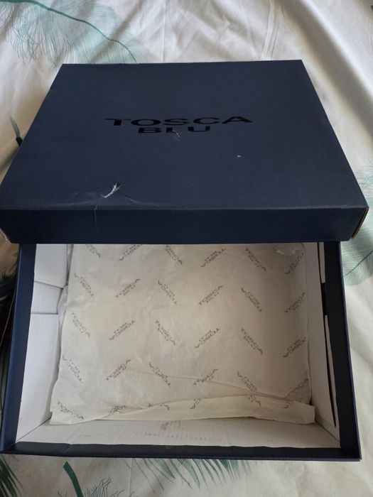 Tosca blu gold and kristal/Тоска блу  сникърси
